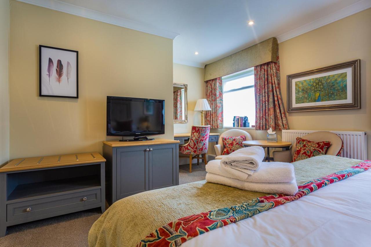 The Talbot Hotel, Oundle , Near Peterborough Exteriör bild