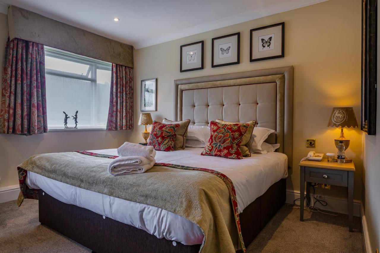 The Talbot Hotel, Oundle , Near Peterborough Exteriör bild