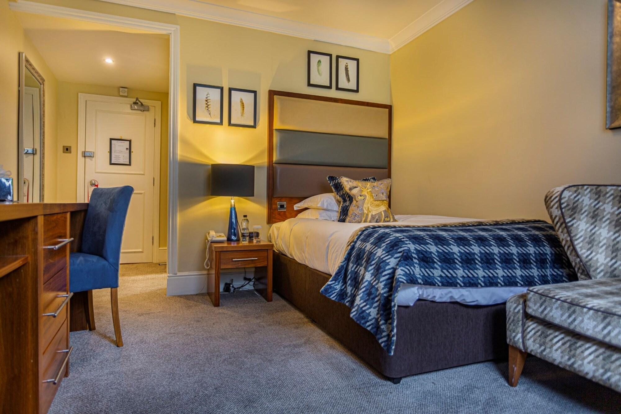 The Talbot Hotel, Oundle , Near Peterborough Exteriör bild