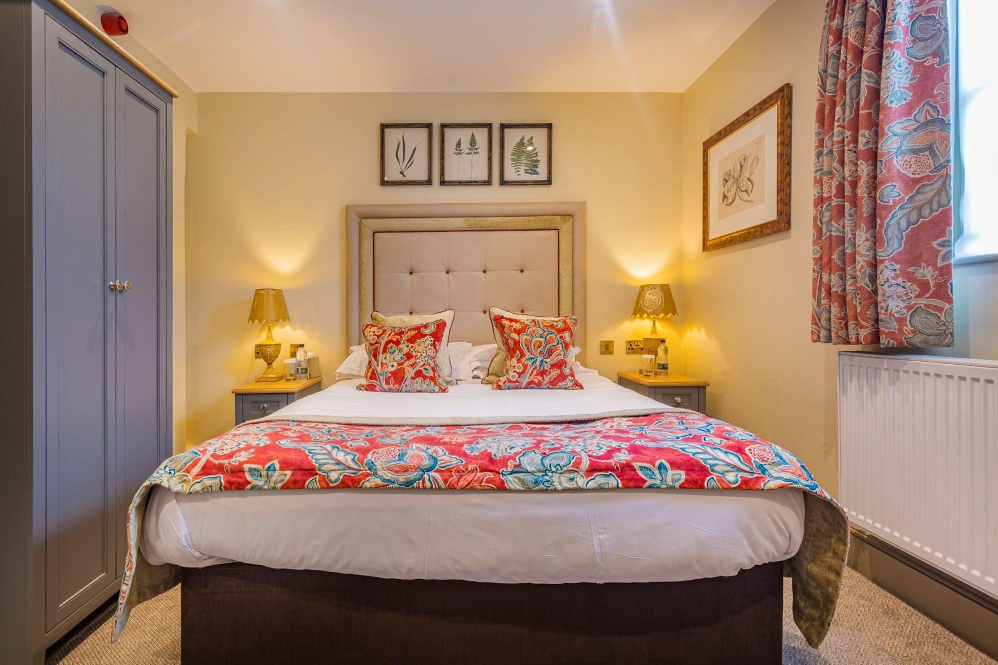 The Talbot Hotel, Oundle , Near Peterborough Exteriör bild