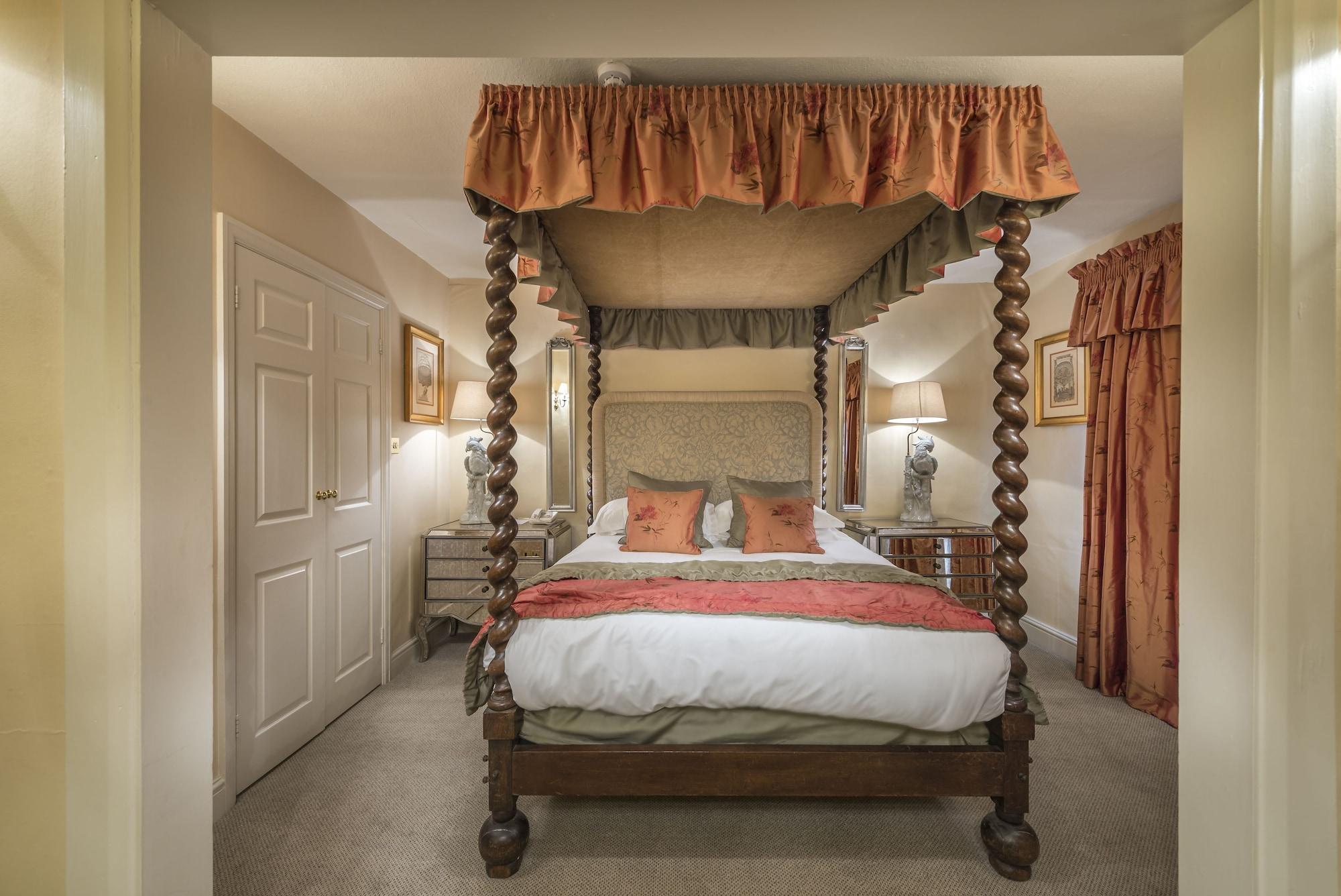 The Talbot Hotel, Oundle , Near Peterborough Exteriör bild